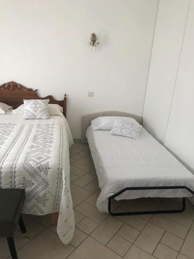 Chambres D'Hotes Chez Coco Saint-Georges-de-Reneins Bagian luar foto